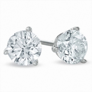 Серьги из платины с бриллиантом